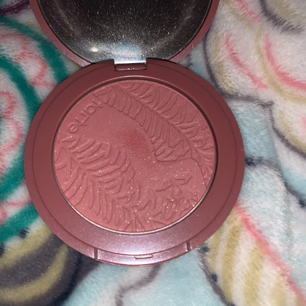 tarte blush